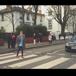 Meet your Posher, Max